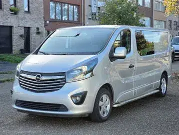 Opel Vivaro 2017 photo 2