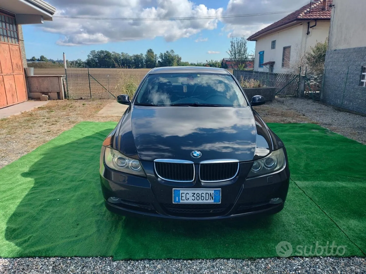 BMW 320D 2007 photo 2