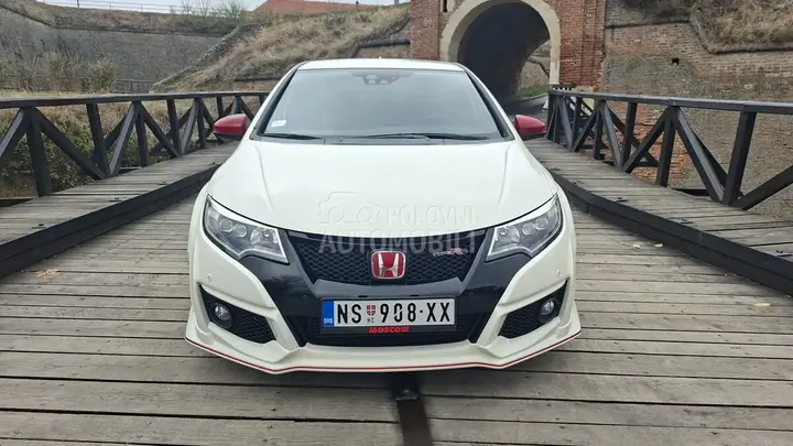 Honda Civic 2017 photo 2
