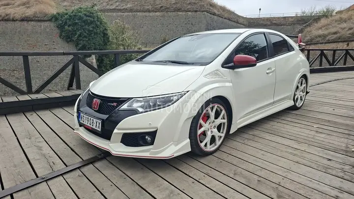 Honda Civic 2017 photo 3