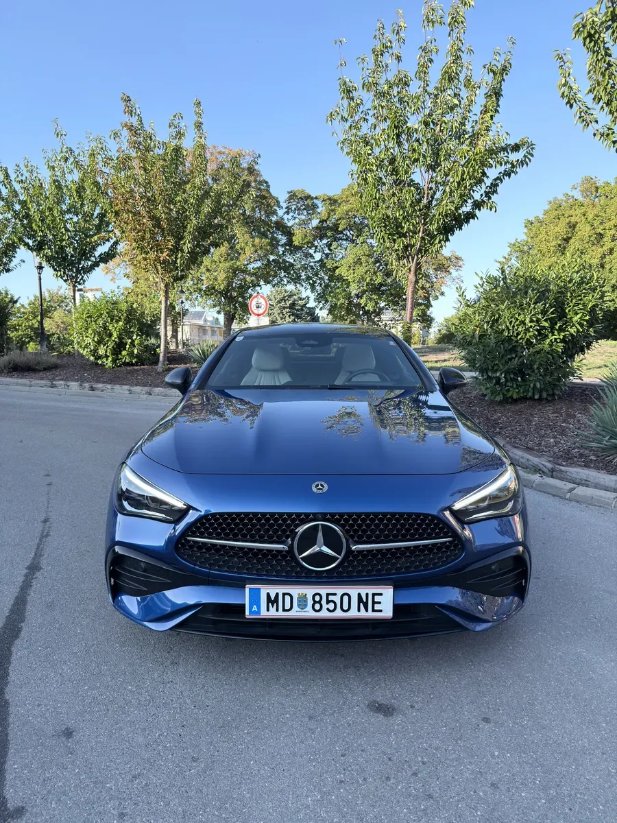 Mercedes-Benz Cle Class 2025 photo 2