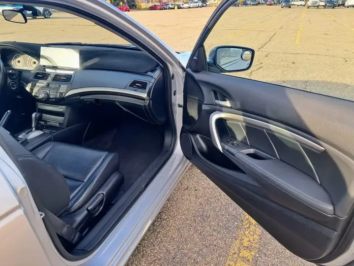 Honda Accord 2008 photo 4