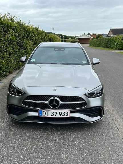 Mercedes-Benz C300 E 2022 photo 2