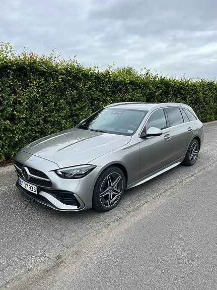 Mercedes-Benz C300 E