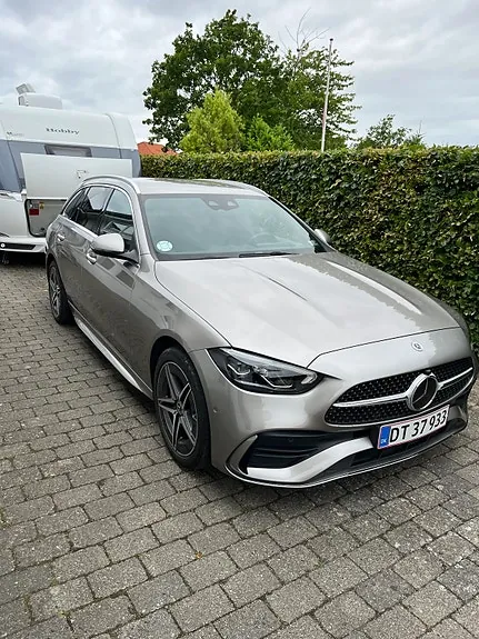 Mercedes-Benz C300 E 2022 photo 3