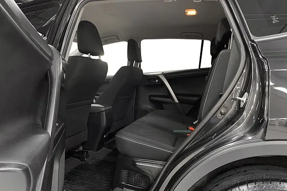Toyota Rav4 2016 photo 4