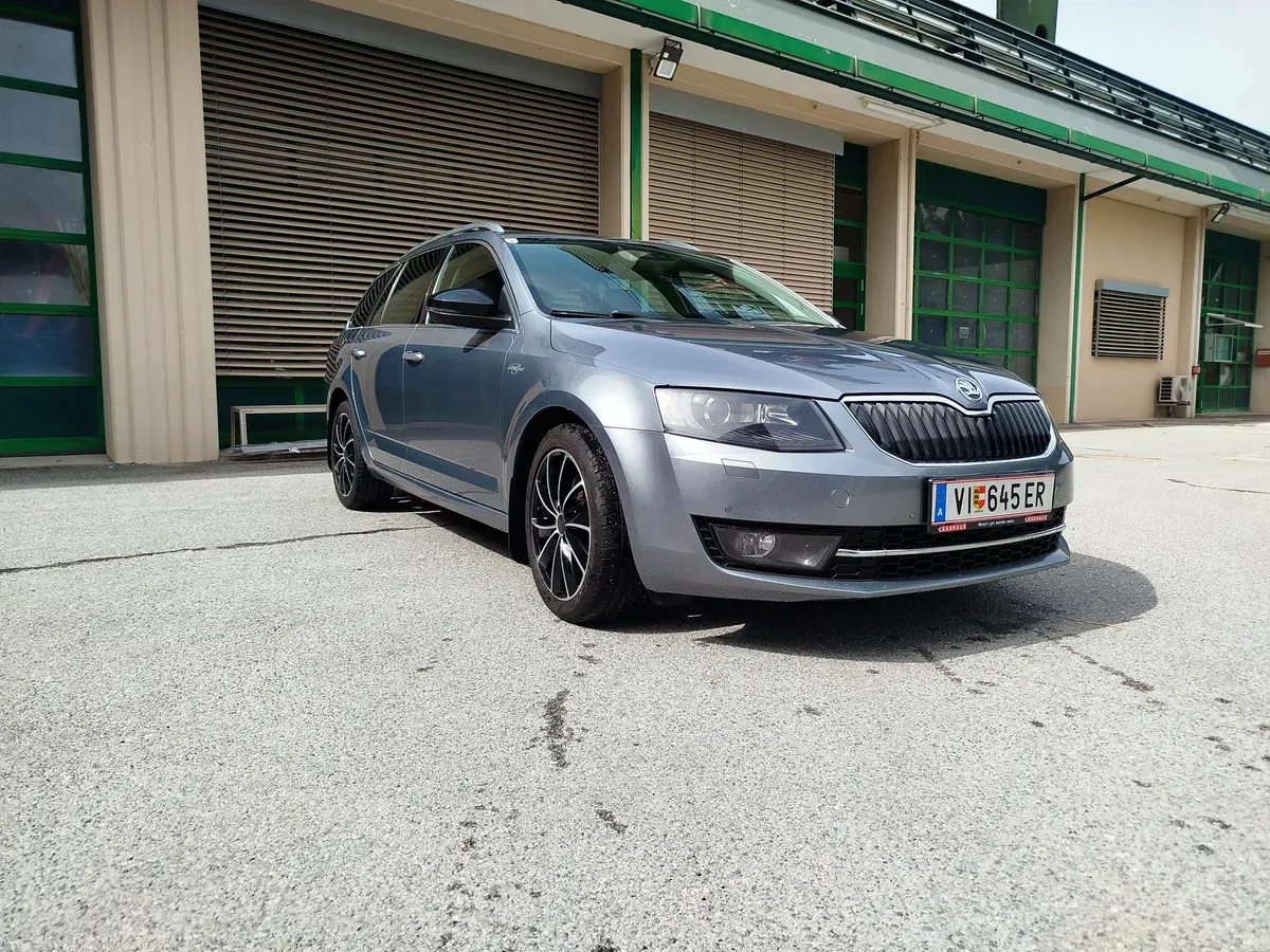 Skoda Octavia 2013 photo 3