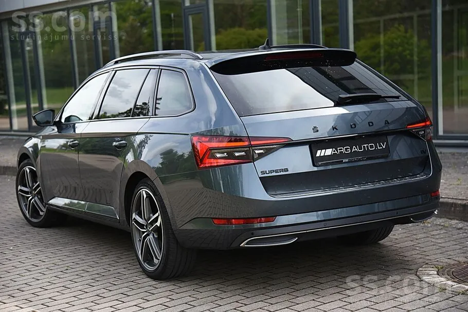 Skoda Superb 2020 photo 4
