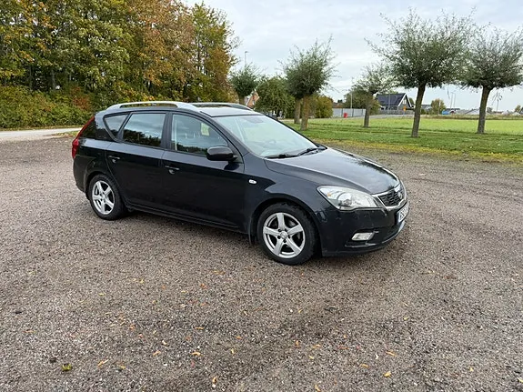 Kia Ceed 2011 photo 5