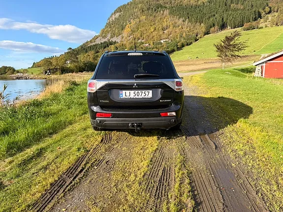 Mitsubishi Outlander 2013 photo 5