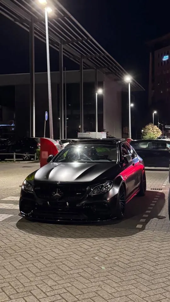 Mercedes-Benz E63S