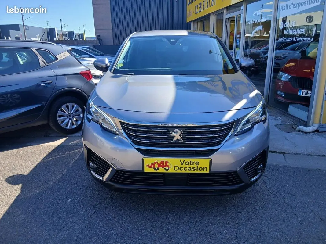 Peugeot 5008 2020 photo 4