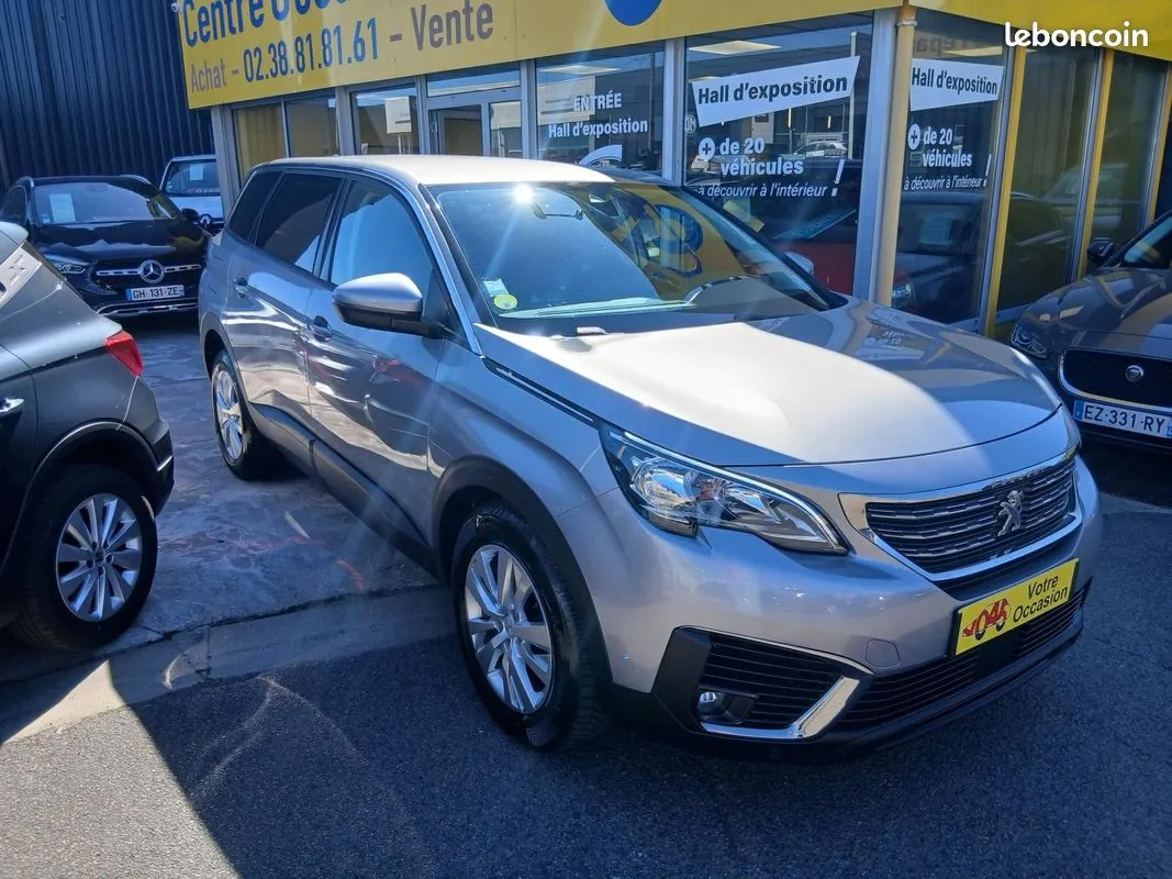 Peugeot 5008 2020 photo 3