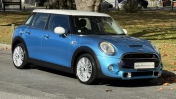 Mini Cooper 2015 photo 2