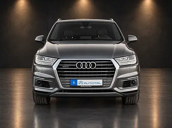 Audi Q7 2018 photo 2