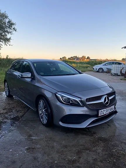 Mercedes-Benz A200 2017 photo 2