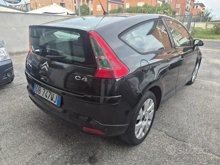 Citroen C4 2006 photo 4