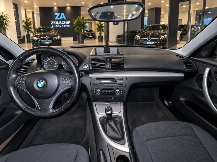 BMW 1Serie 2010 photo 2