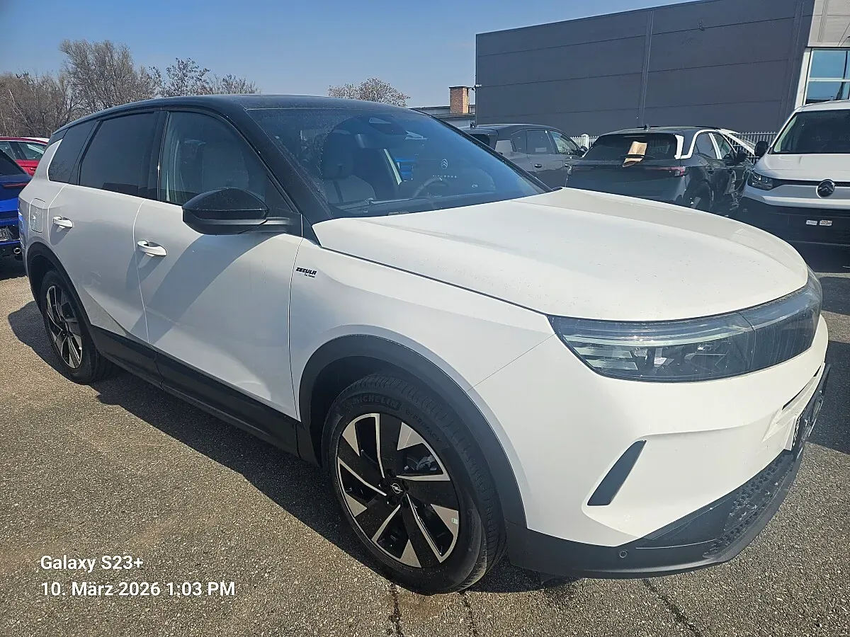 Opel Grandland 2025 photo 2