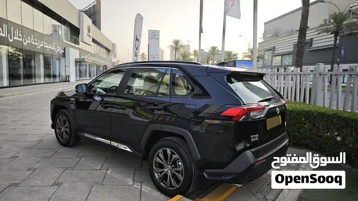 Toyota Rav4 2024 photo 3