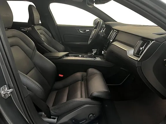 Volvo V60 2019 photo 4