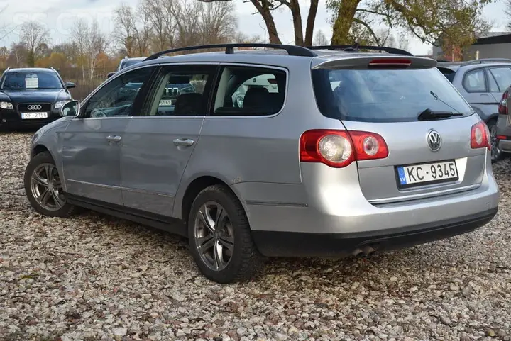 Volkswagen Passat 2006 photo 3