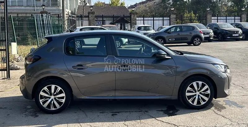 Peugeot 208 2023 photo 4