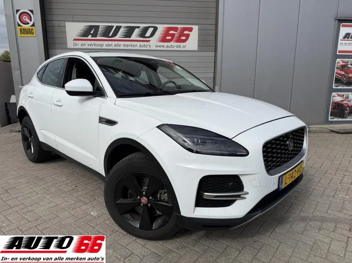 Jaguar E-Pace 2021 photo 2