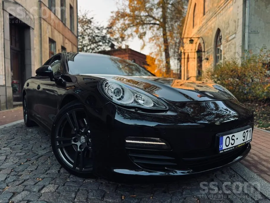 Porsche Panamera