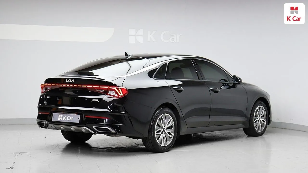 Kia K5 2023 photo 3