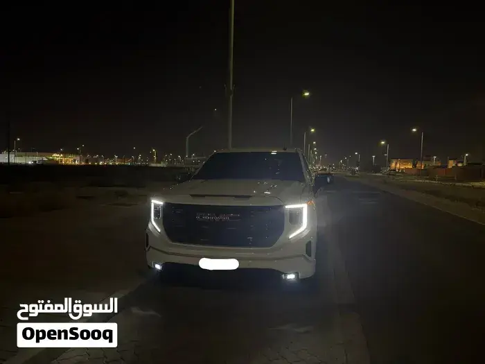 GMC Sierra