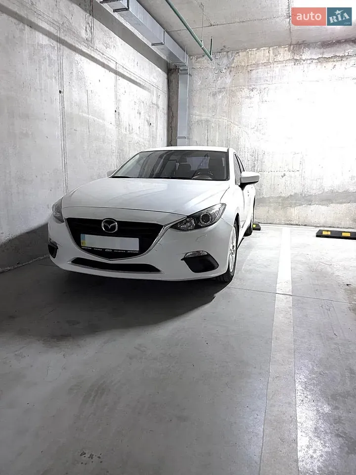 Mazda 3 2014 photo 4