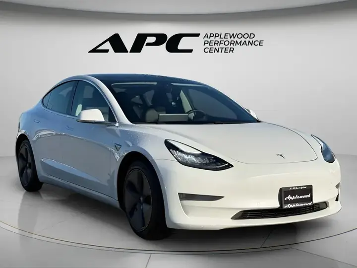 Tesla Model 3 2020 photo 4