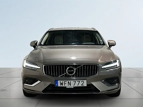 Volvo V60 2019 photo 2