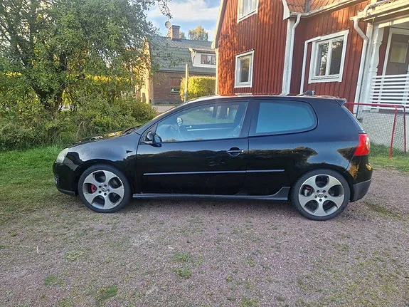 Volkswagen Golf V 2008 photo 3