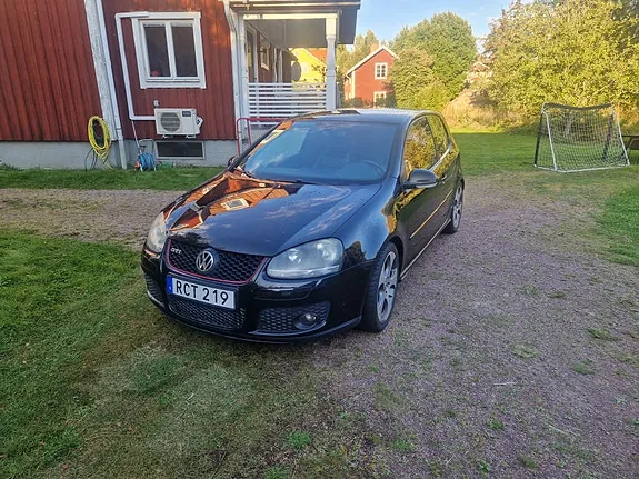 Volkswagen Golf V 2008 photo 2