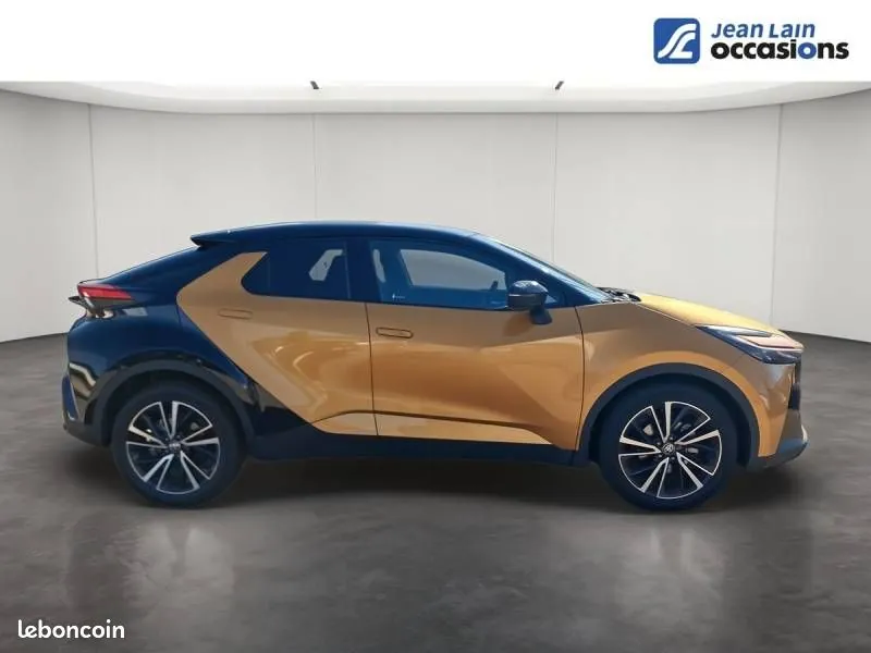 Toyota C-Hr 2024 photo 4