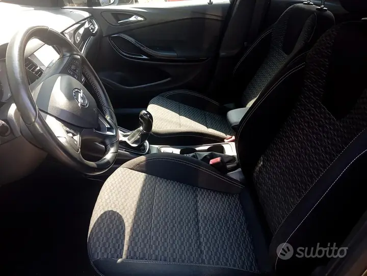 Opel Astra 2017 photo 4