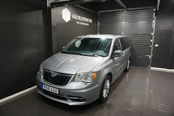 Lancia Voyager 2015 photo 4