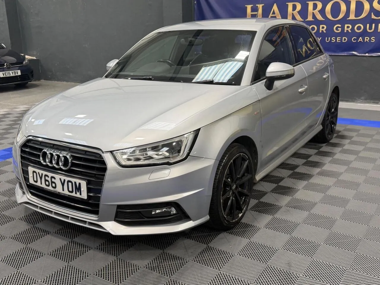 Audi A1 2016 photo 3