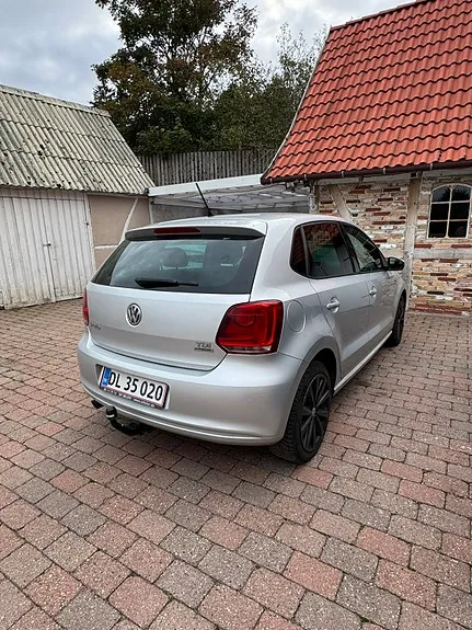 Volkswagen Polo 2011 photo 3