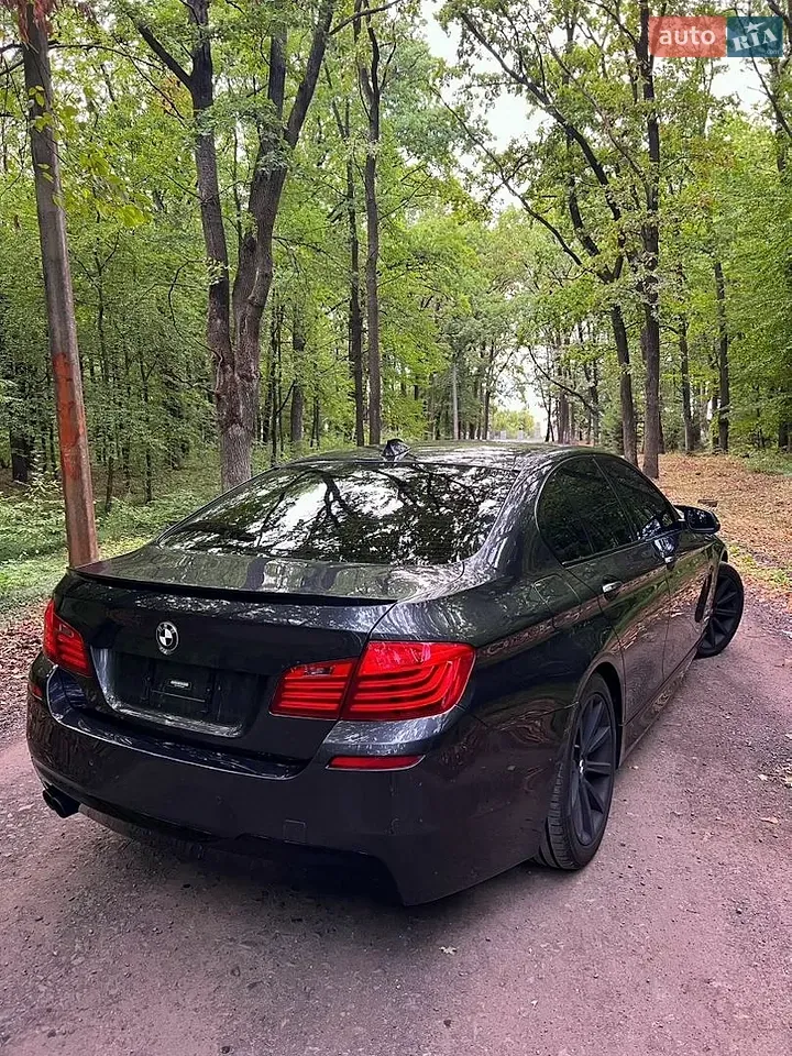 BMW 5 Series 2013 photo 4