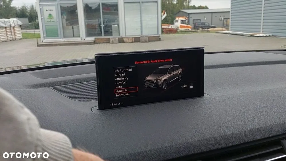 Audi Q7 2017 photo 5