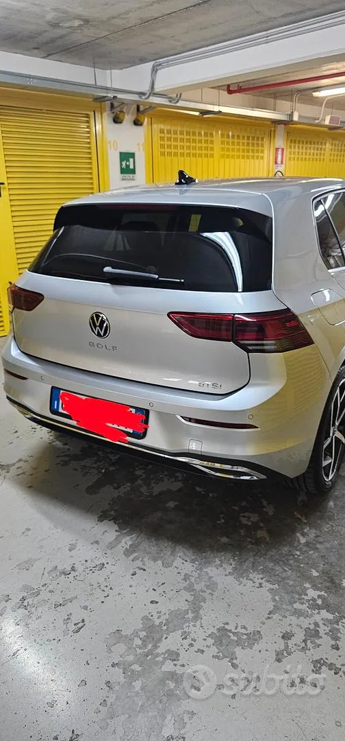 Volkswagen Golf 2024 photo 2