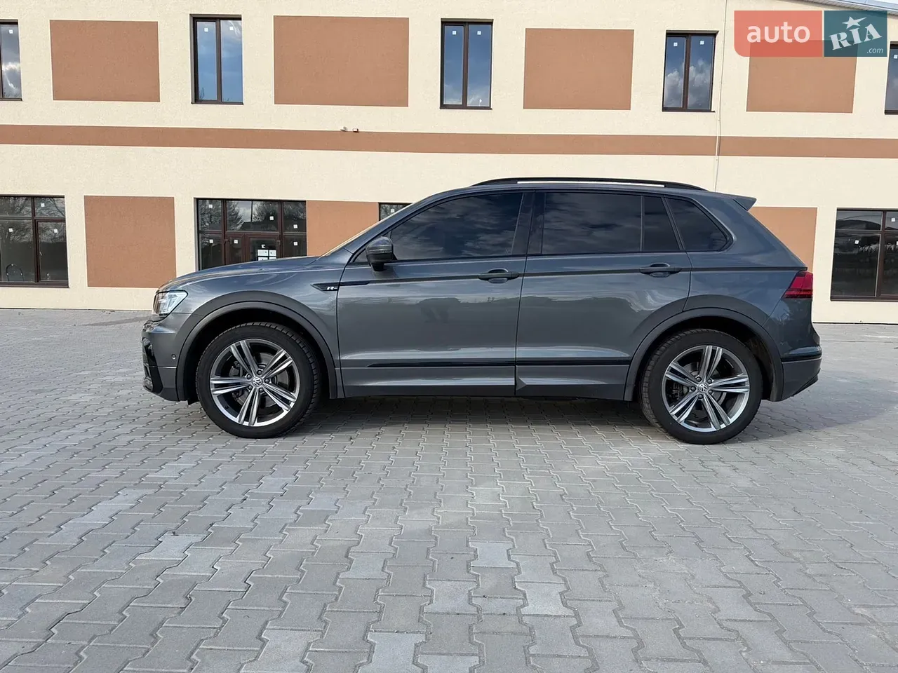 Volkswagen Tiguan 2018 photo 5