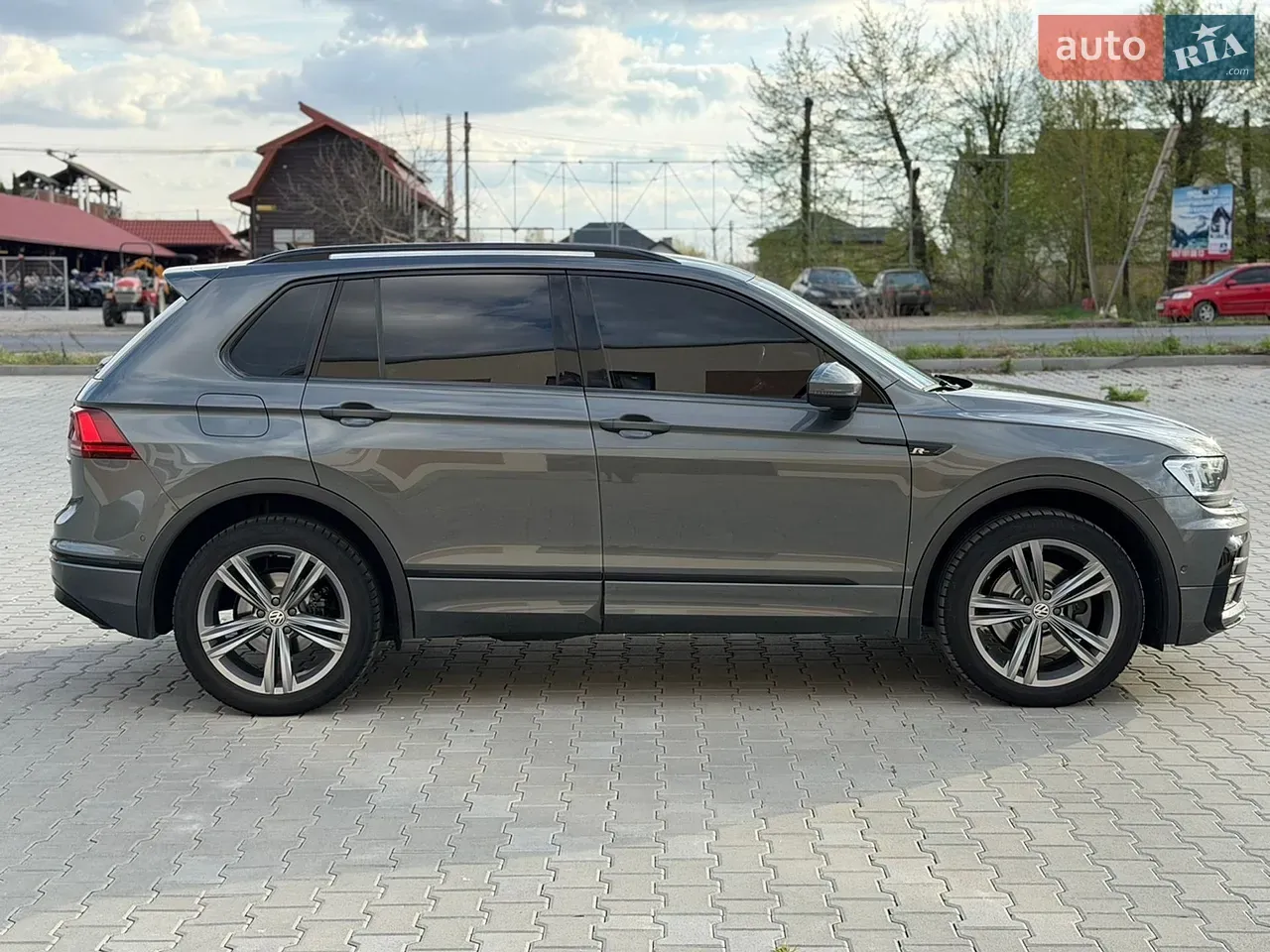 Volkswagen Tiguan 2018 photo 4