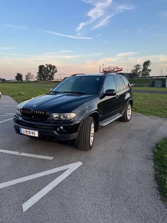 BMW X5 2004 photo 2