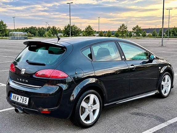 Seat Leon 2006 photo 5