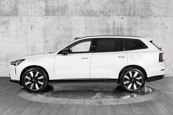 Volvo Ex90 2025 photo 4