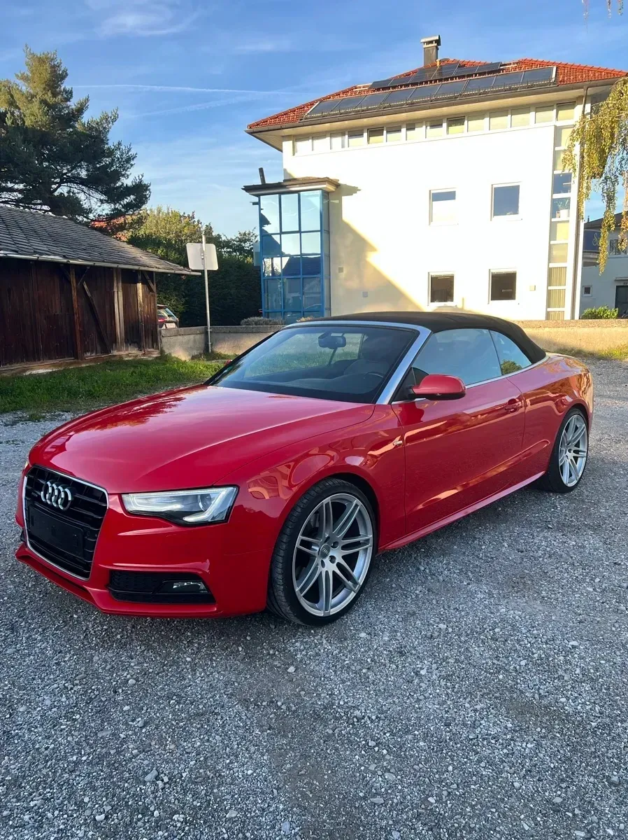 Audi A5 2012 photo 2